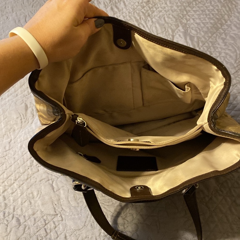 Coach Handbag - used - Picture 3 of 3